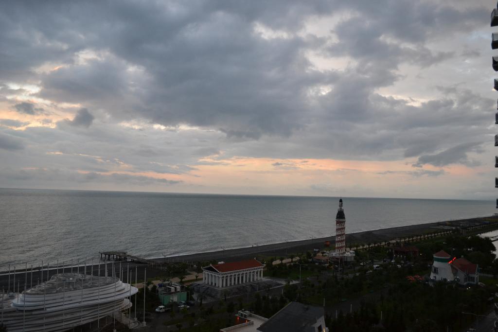 Orbi Towers Rooms Batumi Eksteriør billede