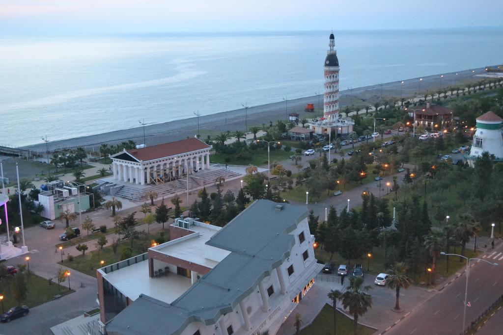 Orbi Towers Rooms Batumi Eksteriør billede