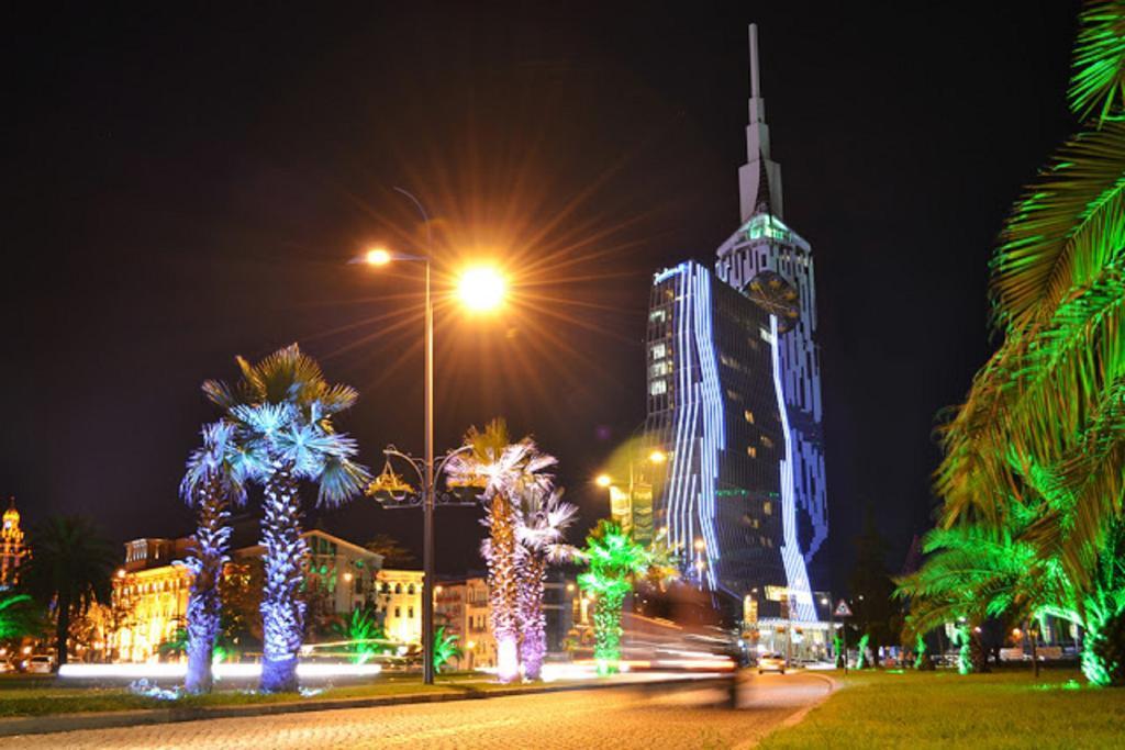 Orbi Towers Rooms Batumi Eksteriør billede